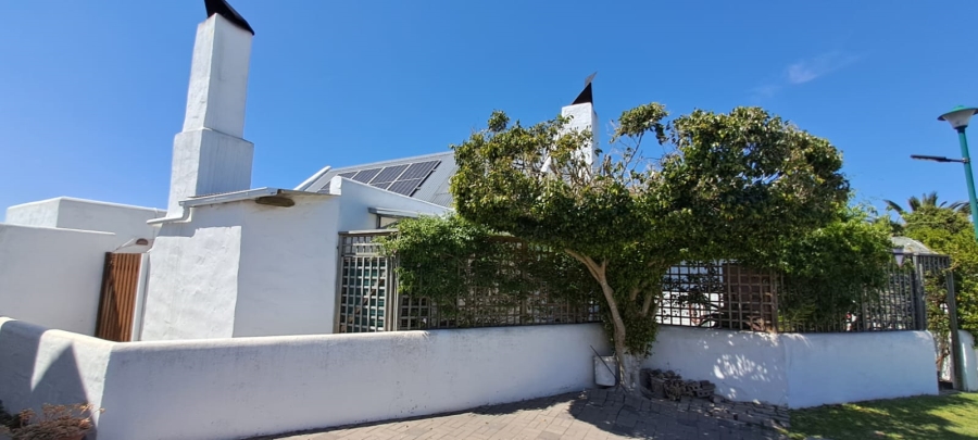 3 Bedroom Property for Sale in Laaiplek Western Cape